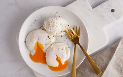 The Art of Egg Poaching: Perfecting the Delicate Balance